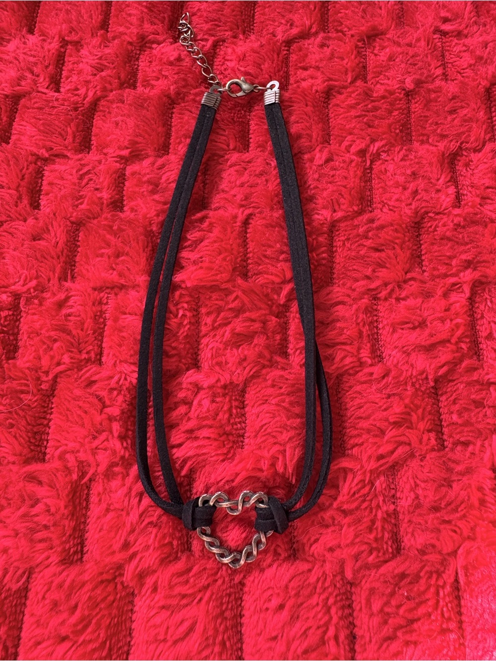 🖤 Black Suede Double-Strand Choker Necklace with Heart Link